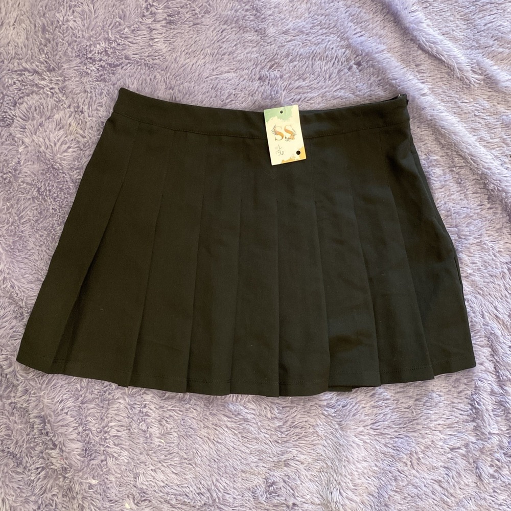 Jodifl Women's Pleated‎ Black Skirt Size Large Varsity School
